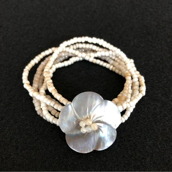 Summer Beach Ocean Jewelry ~ Necklace and 2 Bracelets. - Picture 5 of 5